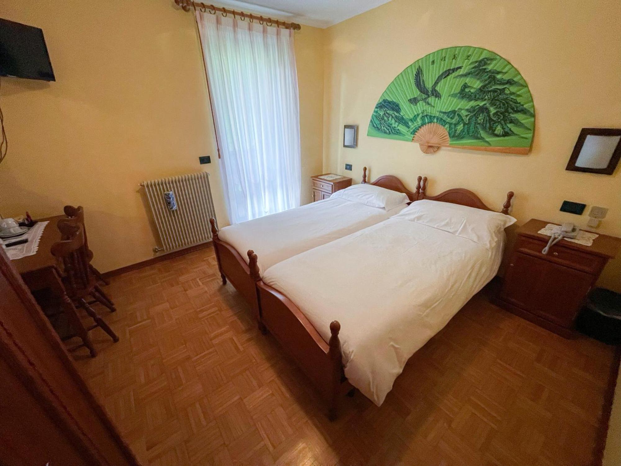 Albergo Nuoitas فورني دي سوبرا المظهر الخارجي الصورة
